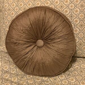 Gold/Tan Tufted Decorative Pillow